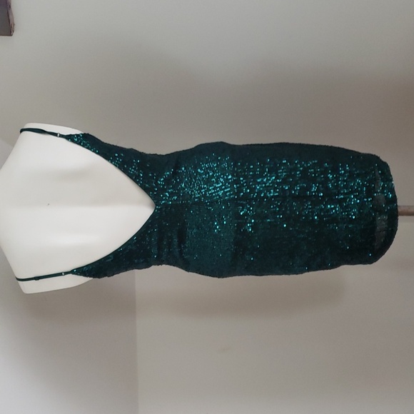 Emerald Sundae Juniors' Sequined Law-Back Bodycon Mini Dress Macy's, Size M - Picture 6 of 16